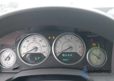 2008 Chrysler Town & Country Touring из США, поврежденный, VIN 2A8HR54P48R656001